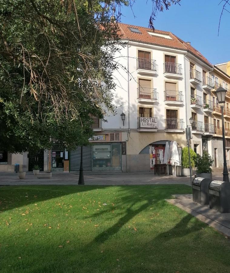 Hostal La Reina Самора Екстер'єр фото